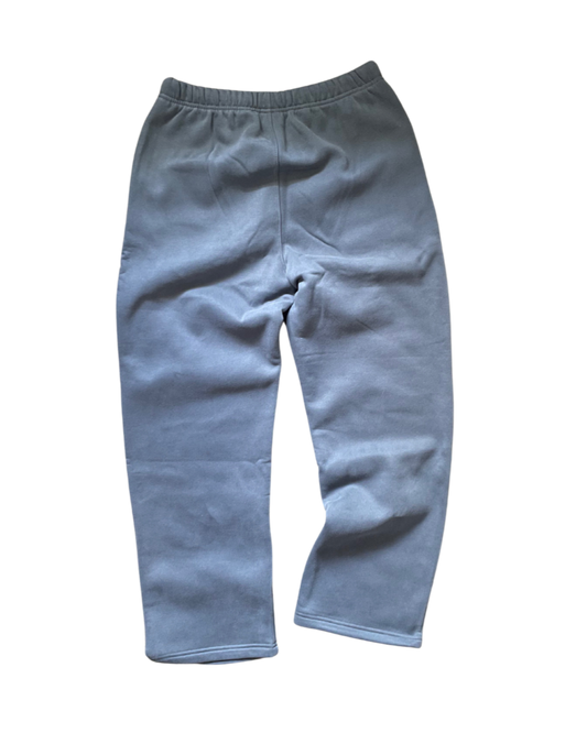 INTENTIONS SWEATPANTS: PARIS BLUE