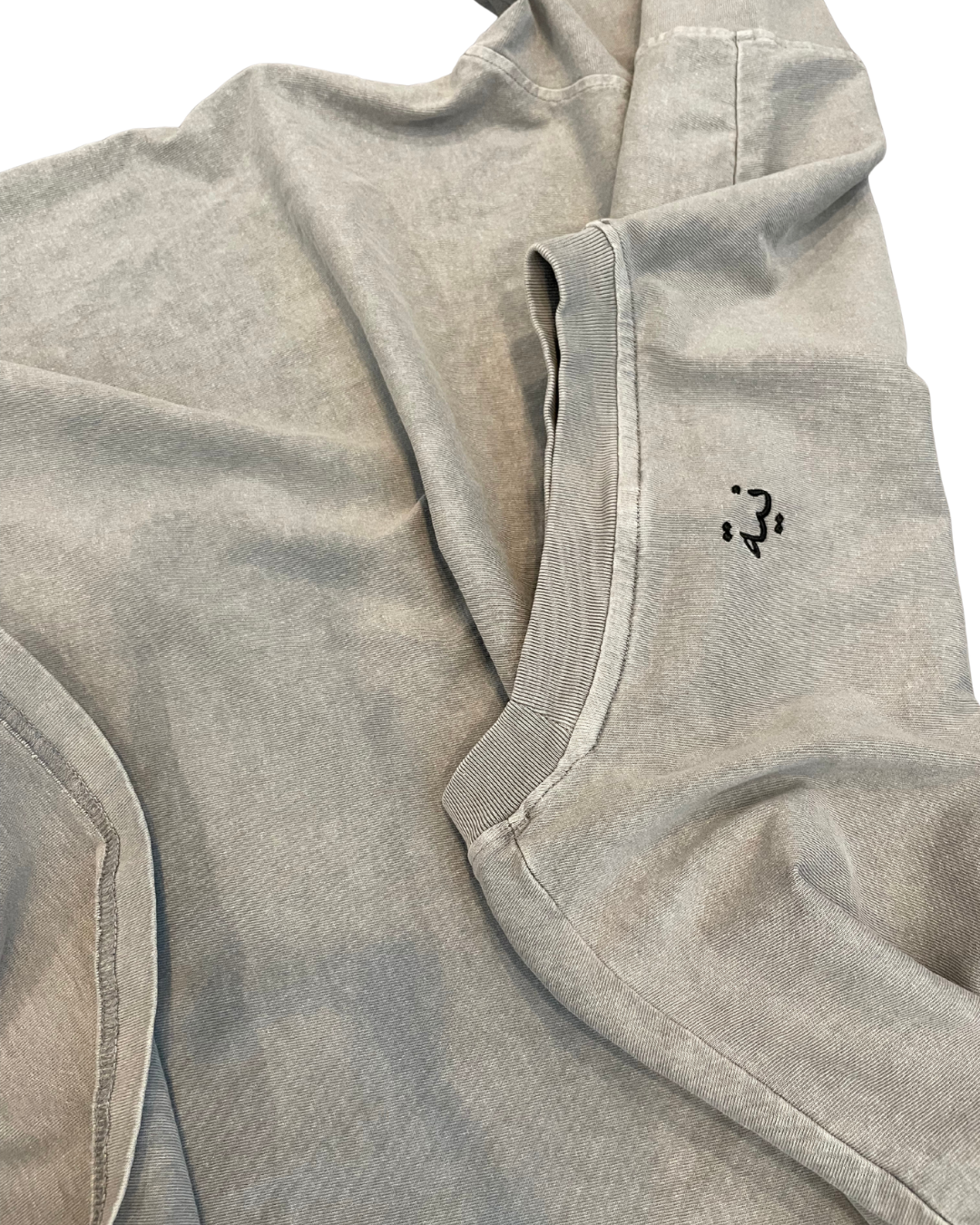 INTENTIONS TEE: STONEWASH